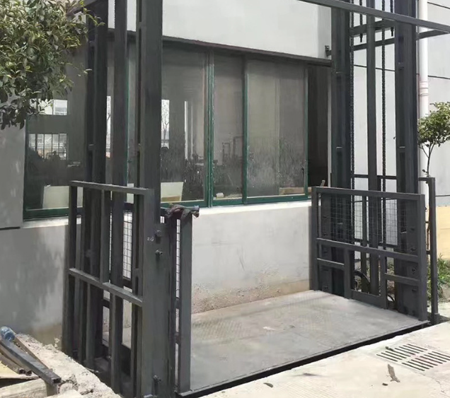 湖南导轨式施工升降机助力民生工程提速增效