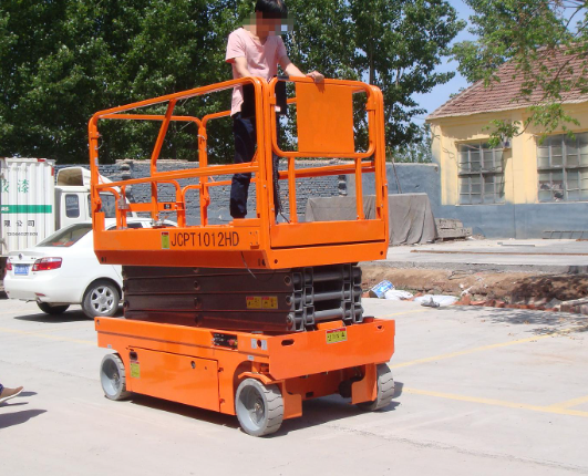 湖南移动式升降平台规格与使用规范