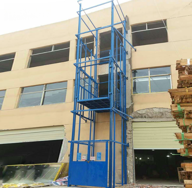 湖南建材厂室外物料提升